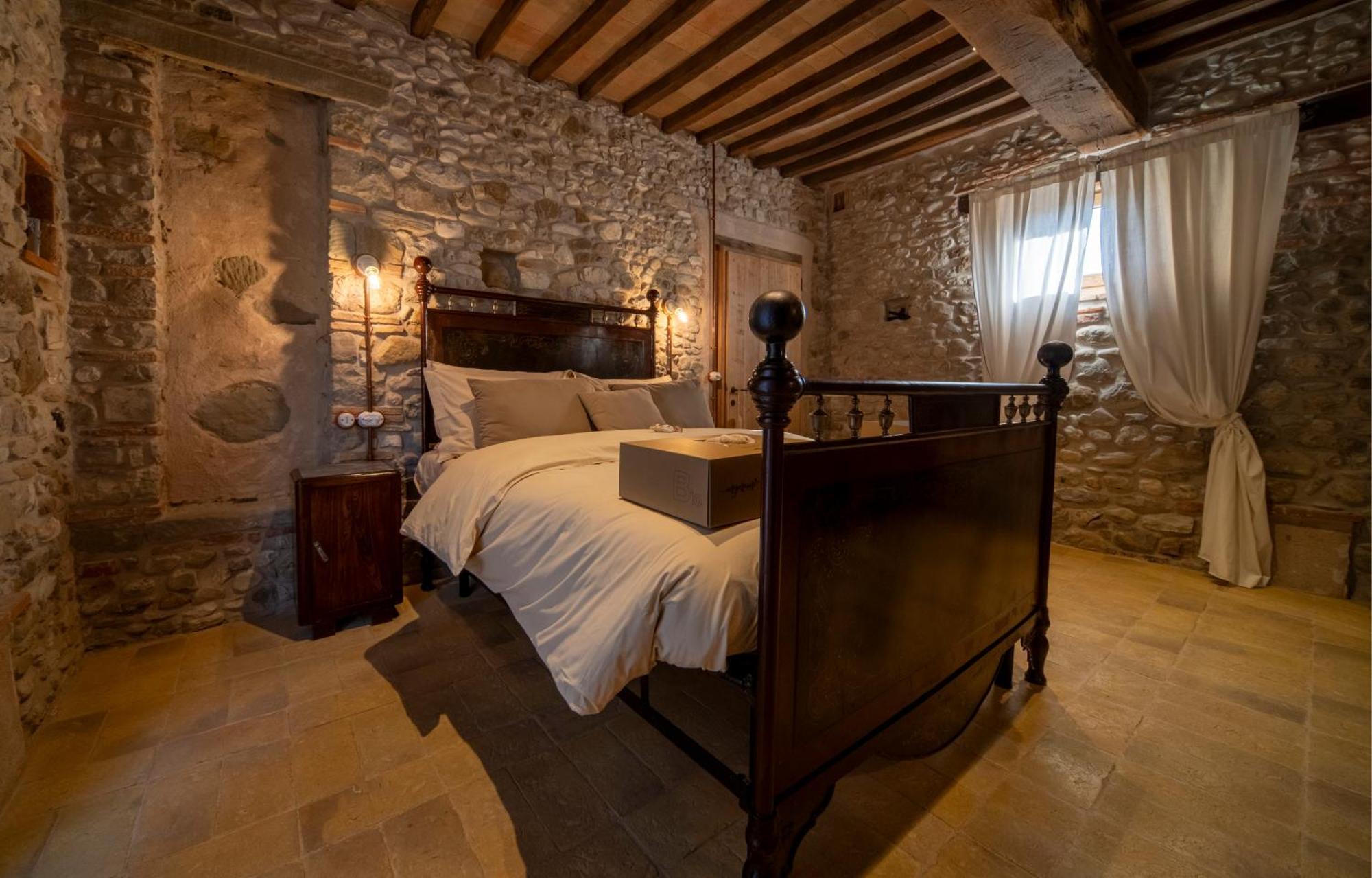 Agriturismo Podere Tovari 앙기아리 외부 사진